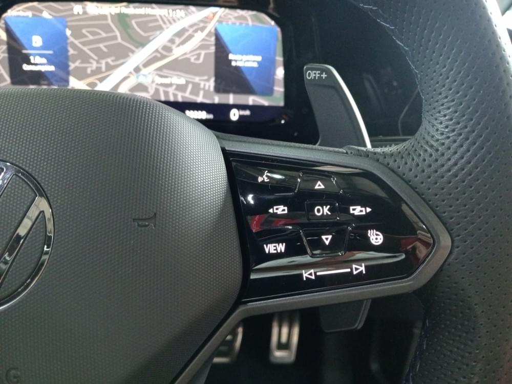 Volkswagen Golf 8 2.0 Gti R