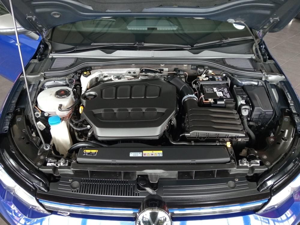 Volkswagen Golf 8 2.0 Gti R