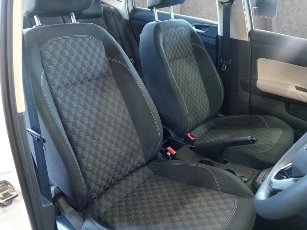 Volkswagen Polo Sedan 1.6 Tiptronic