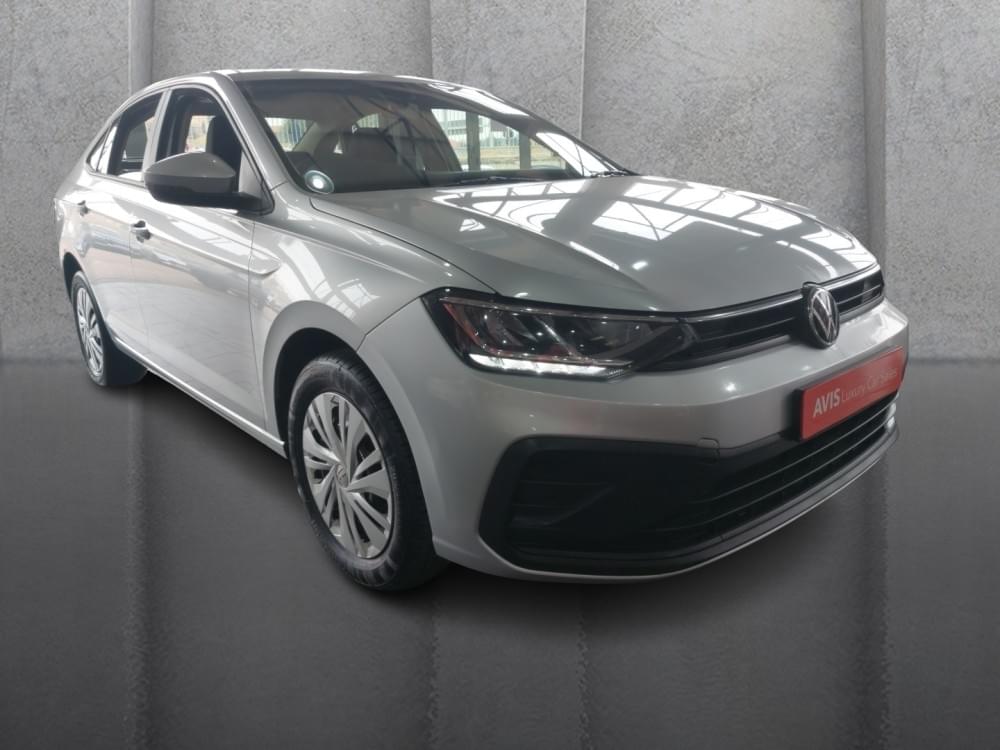 Volkswagen Polo Sedan 1.6 Base