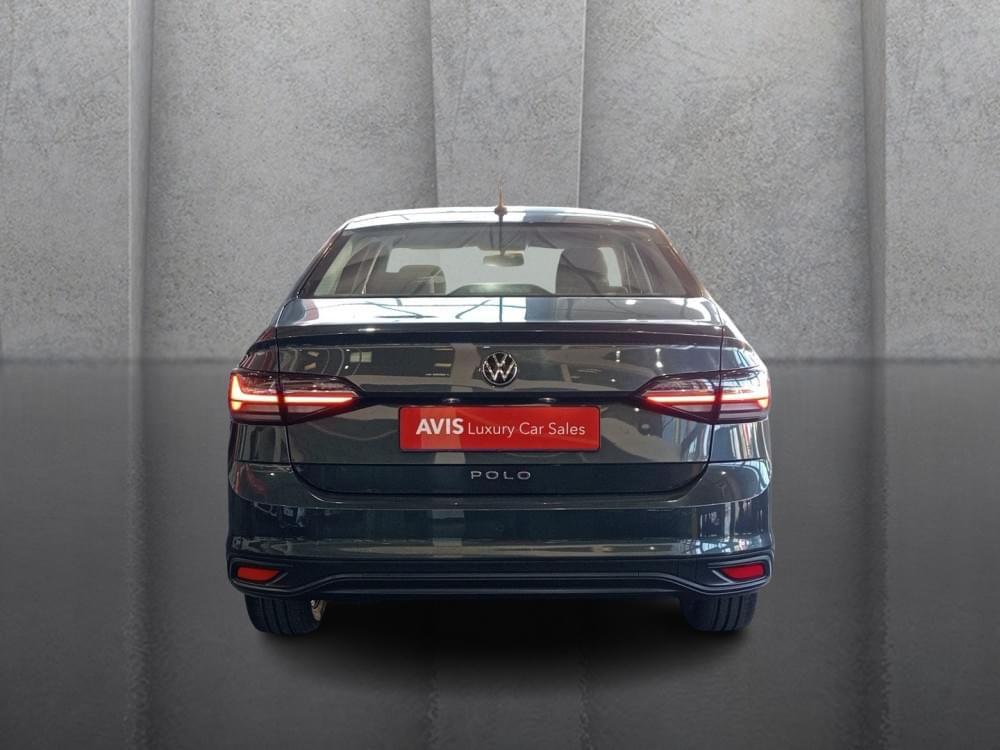 Volkswagen Polo Sedan 1.6 Tiptronic