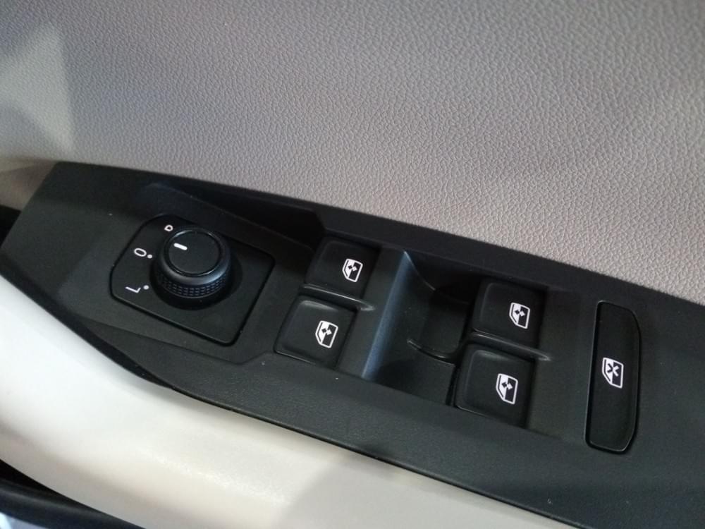 Volkswagen Polo Sedan 1.6 Tiptronic