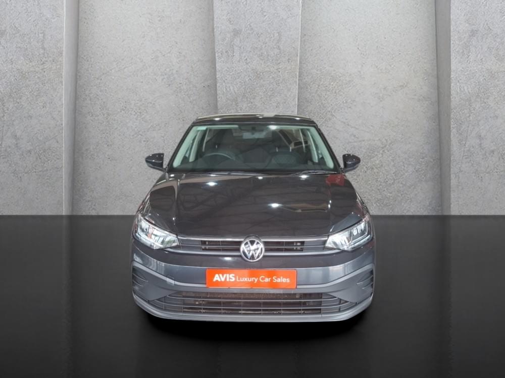 Volkswagen Polo Sedan 1.6 Base