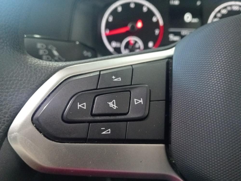 Volkswagen Polo Sedan 1.6 Tiptronic