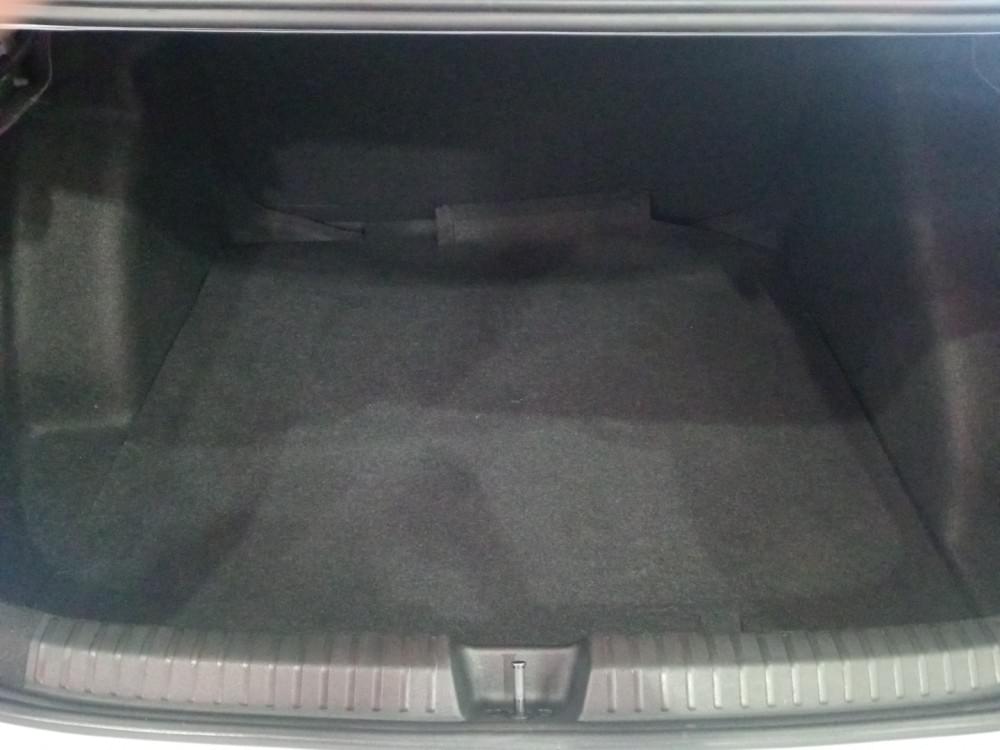 Volkswagen Polo Sedan 1.6 Tiptronic