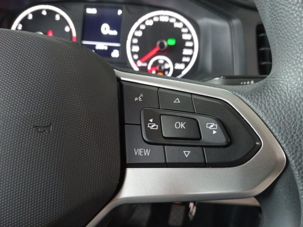 Volkswagen Polo Sedan 1.6 Tiptronic