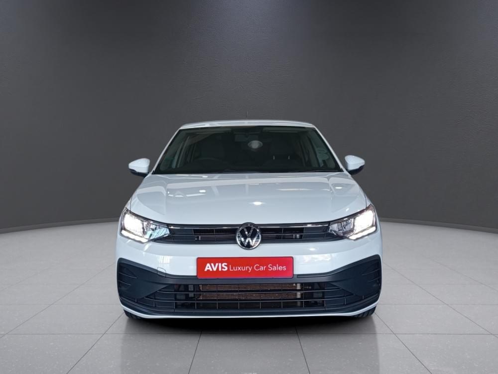 Volkswagen Polo Sedan 1.6 Base