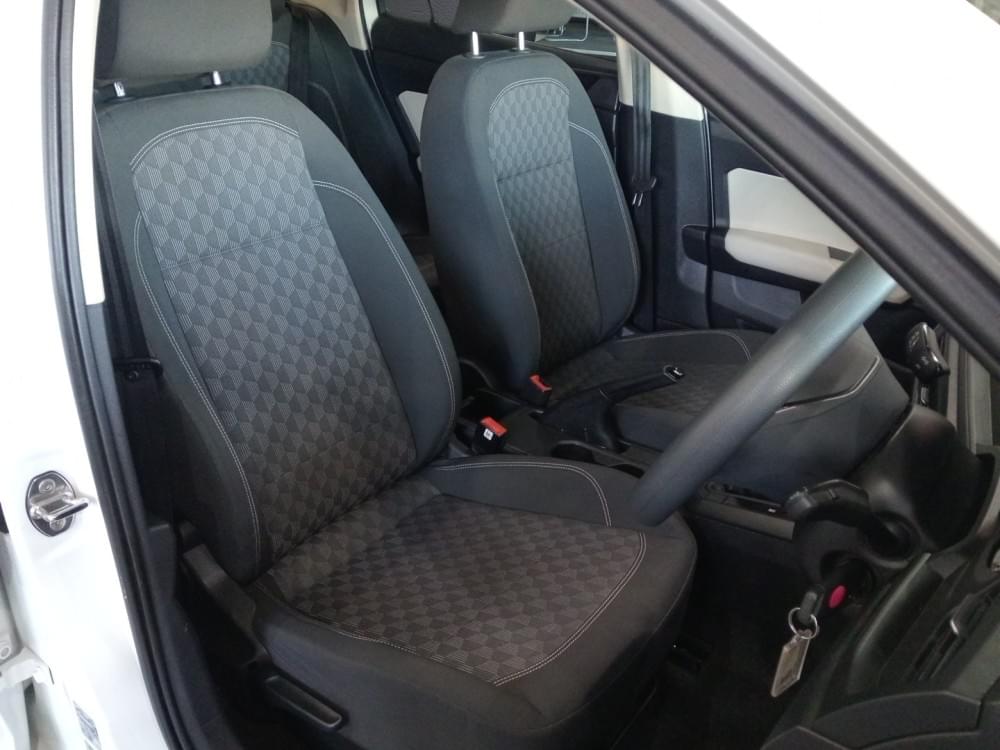 Volkswagen Polo Sedan 1.6 Base