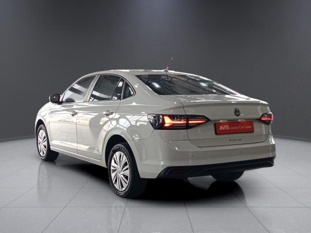 Volkswagen Polo Sedan 1.6 Tiptronic