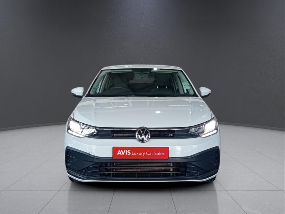Volkswagen Polo Sedan 1.6 Base