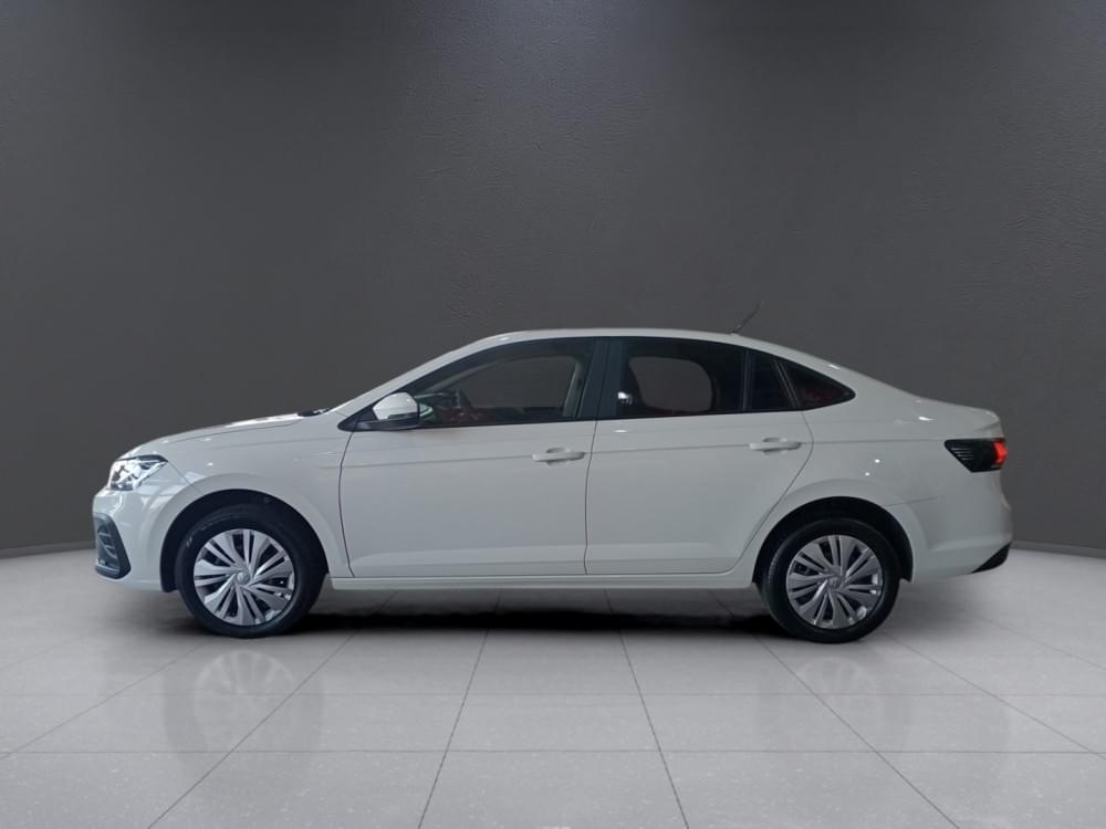 Volkswagen Polo Sedan 1.6 Base