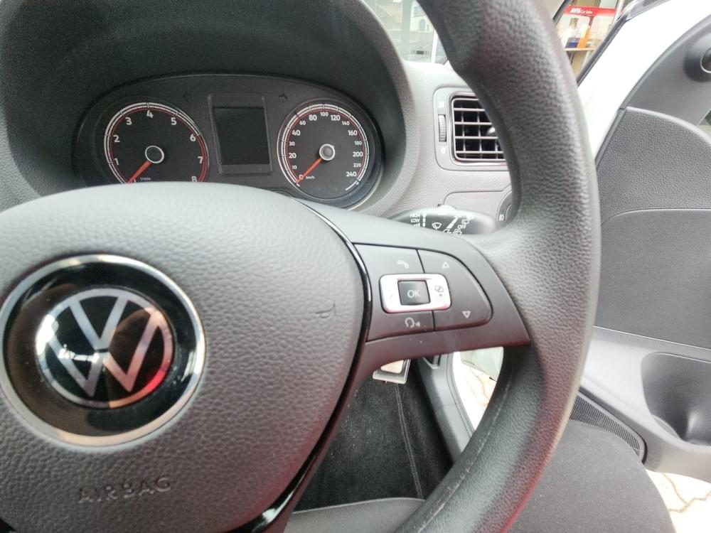Volkswagen Polo Vivo Hatch 1.6 Life Tipt