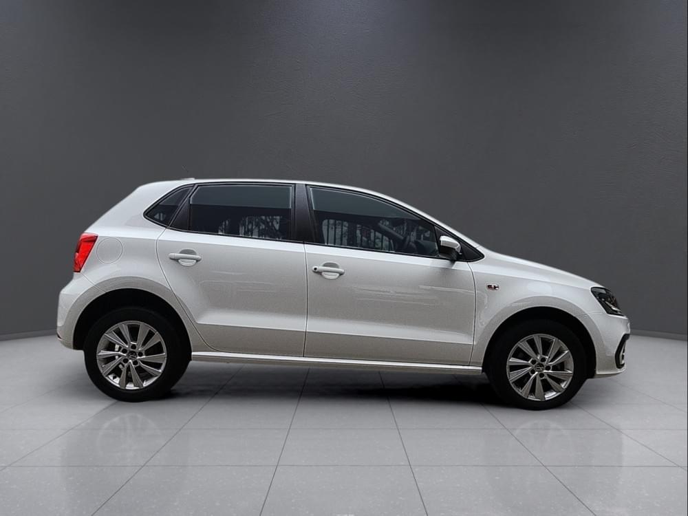 Volkswagen Polo Vivo Hatch 1.6 Life Tipt