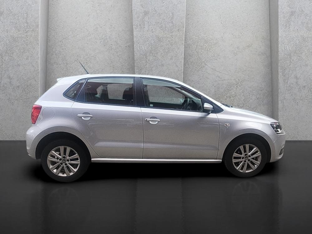 Volkswagen Polo Vivo Hatch 1.6 Comfortline Tiptronic