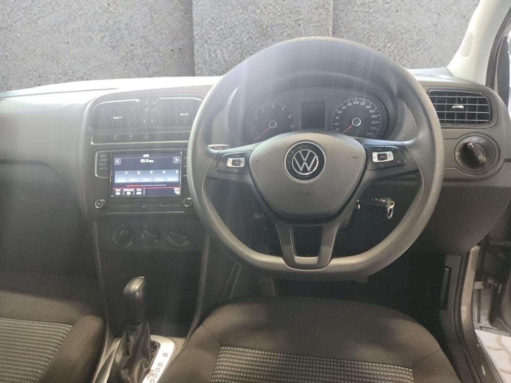 Volkswagen Polo Vivo Hatch 1.6 Comfortline Tiptronic