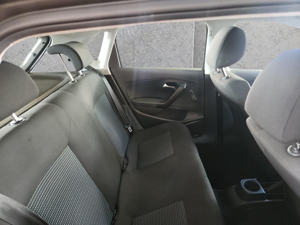 Volkswagen Polo Vivo Hatch 1.6 Comfortline Tiptronic