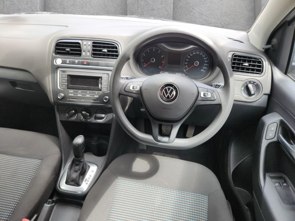 Volkswagen Polo Vivo Hatch 1.6 Comfortline Tiptronic
