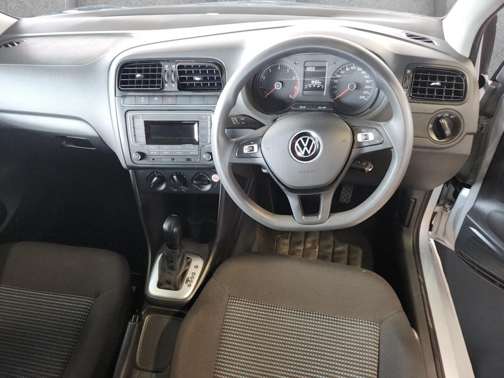 Volkswagen Polo Vivo Hatch 1.6 Comfortline Tiptronic