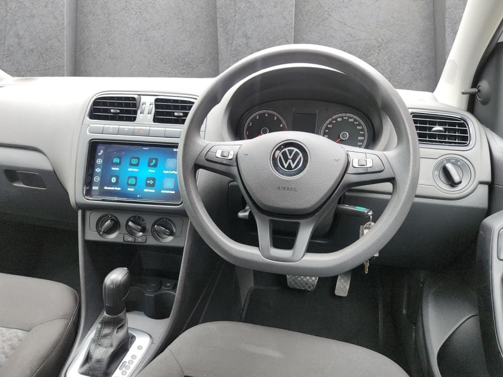 Volkswagen Polo Vivo Hatch 1.6 Life