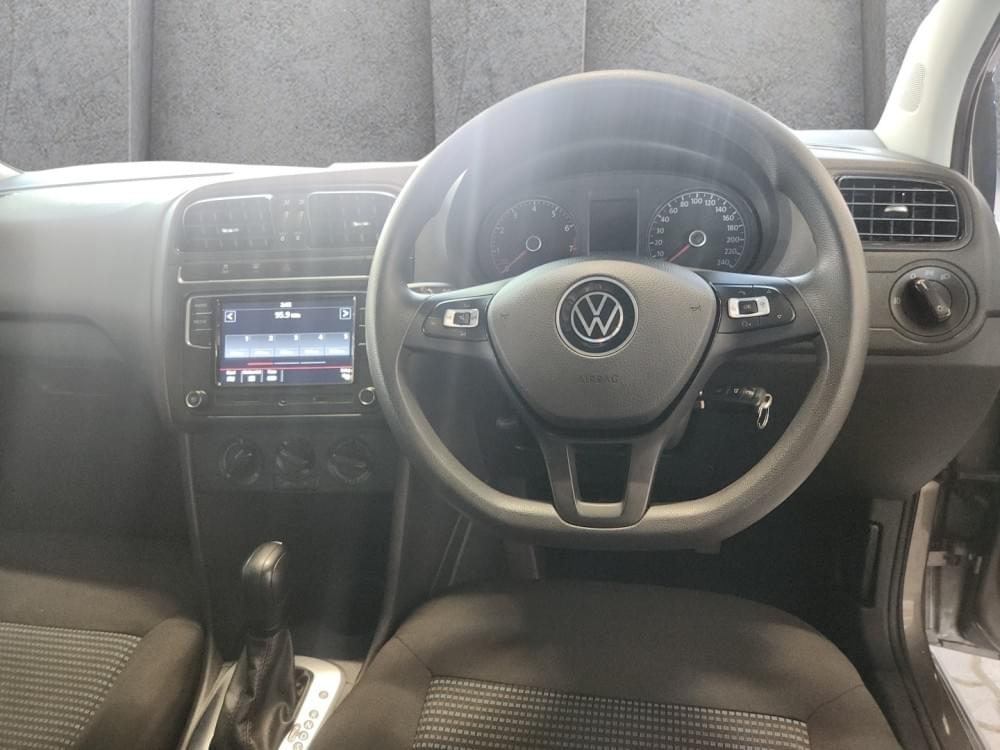 Volkswagen Polo Vivo Hatch 1.6 Comfortline Tiptronic
