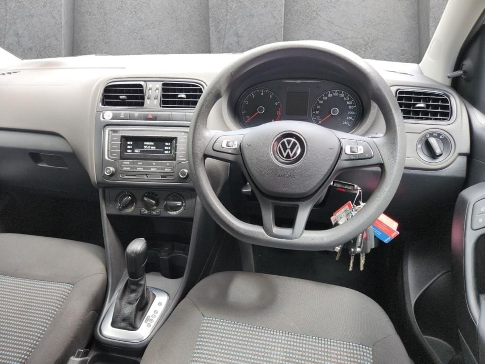 Volkswagen Polo Vivo Hatch 1.6 Comfortline Tiptronic