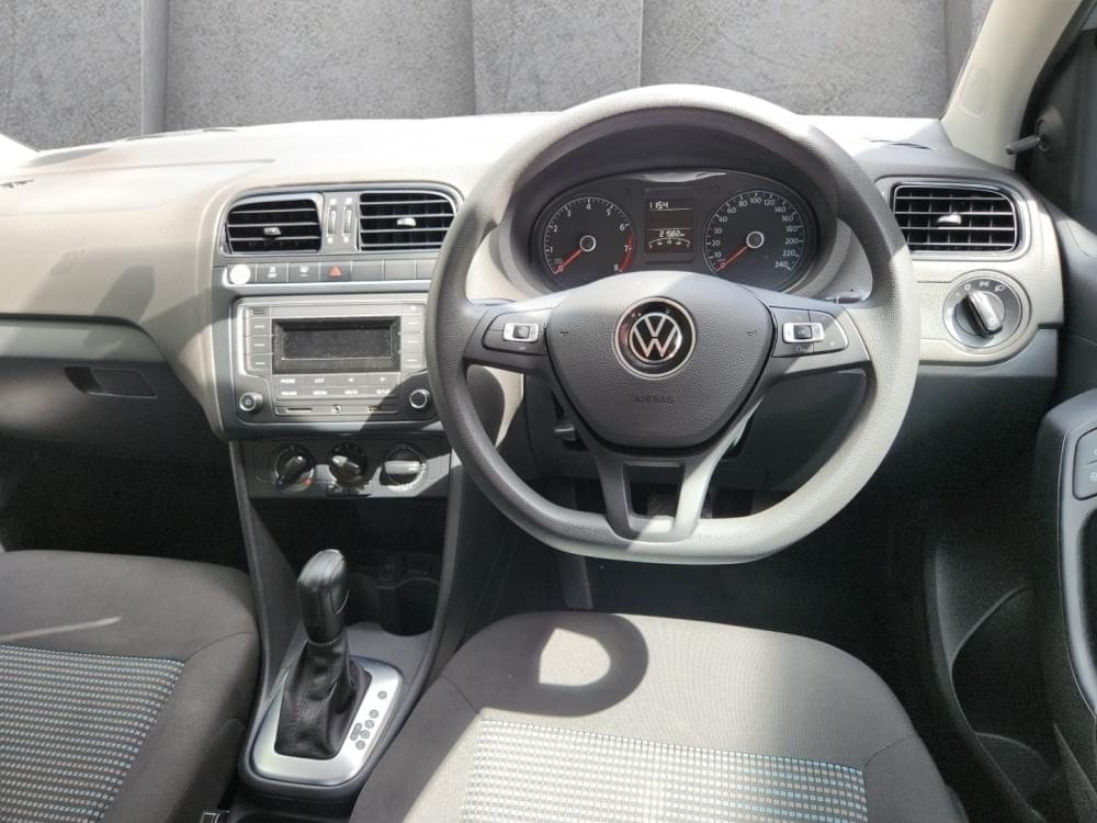 Volkswagen Polo Vivo Hatch 1.6 Comfortline Tiptronic