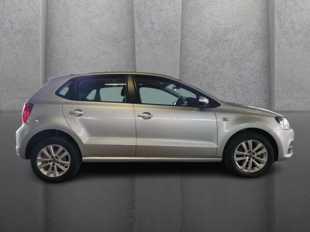 Volkswagen Polo Vivo Hatch 1.6 Comfortline Tiptronic