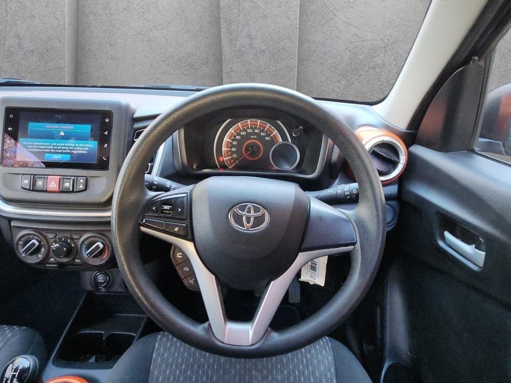 Toyota Vitz 1.0 Xr X-Cite