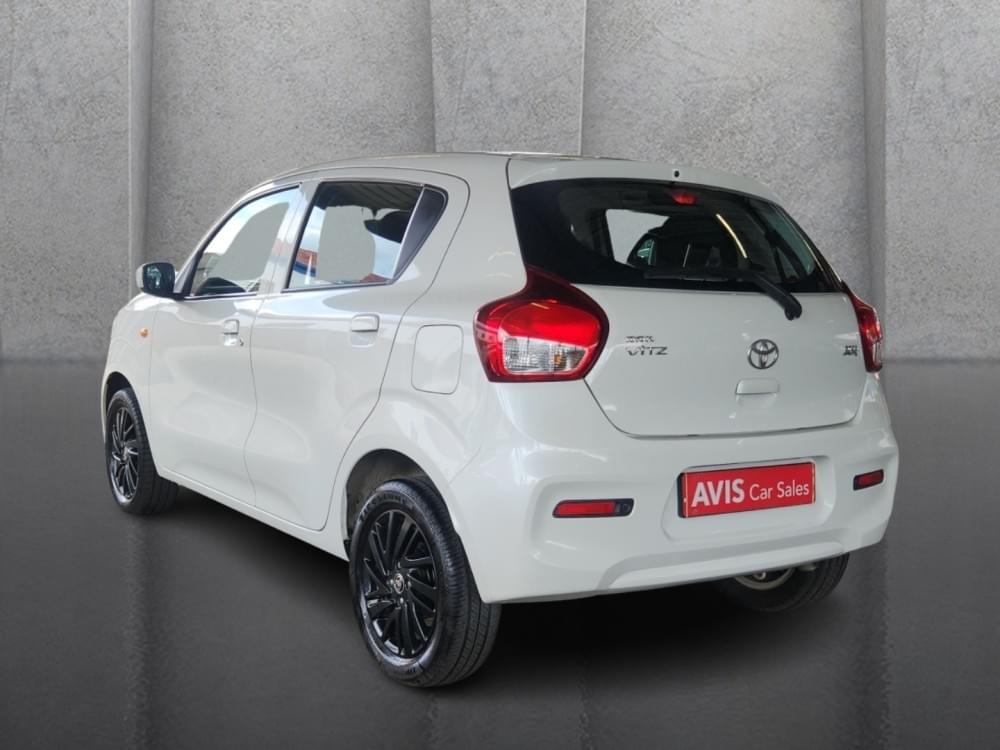 Toyota Vitz 1.0 Xr