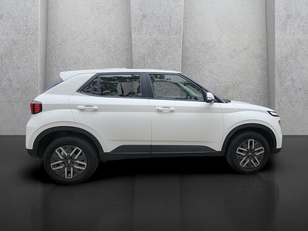 Hyundai Venue 1.0 Motion Dct