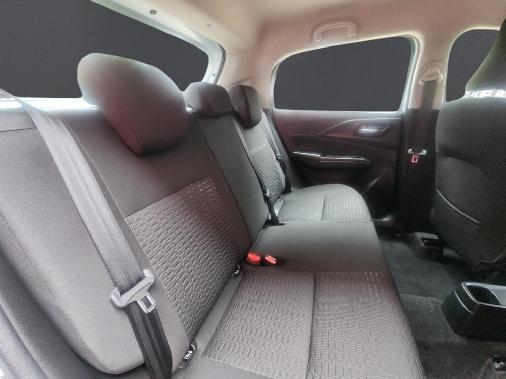 Suzuki N/A 1.2 Gl Mt