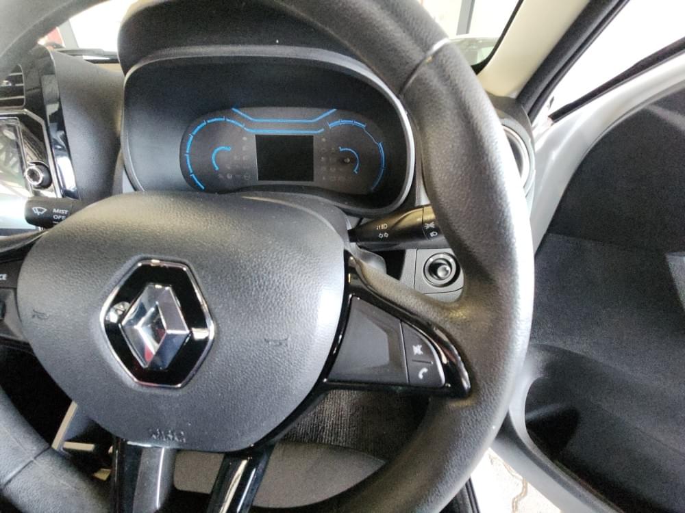 Renault Kwid 1.0 Techno