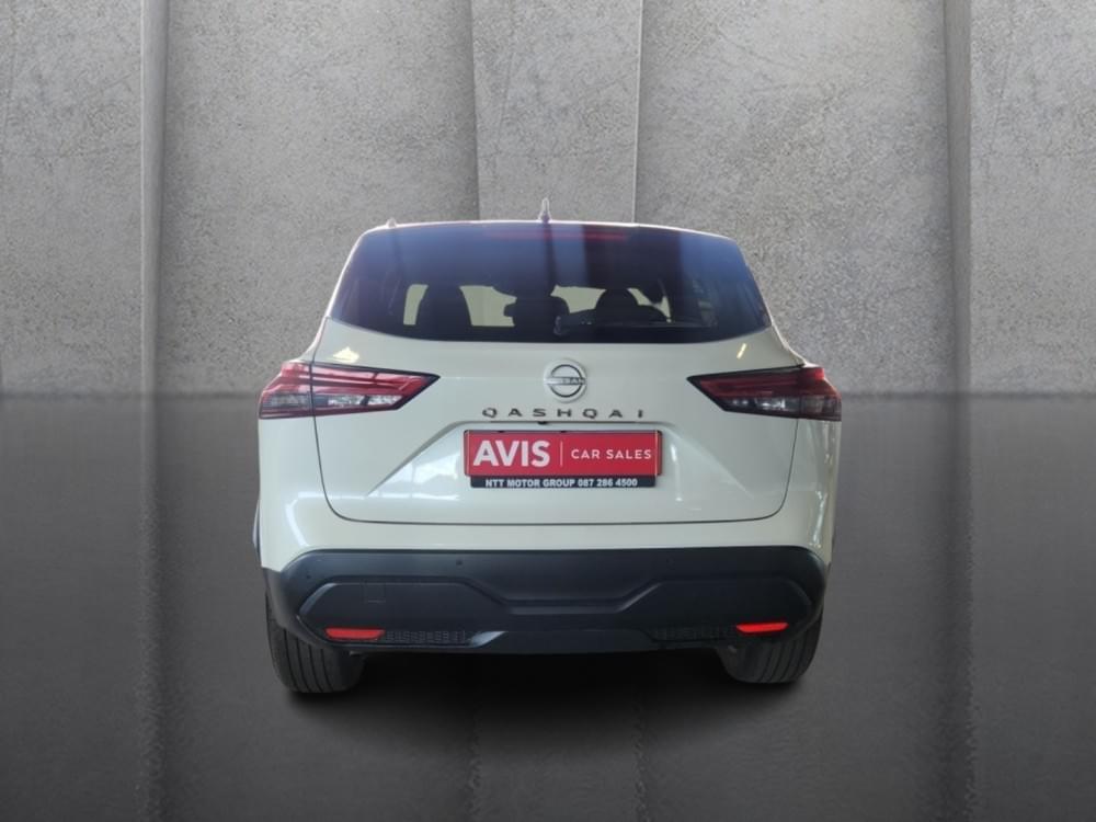 Nissan Qashqai 1.3T Acenta Xtronic 2-Tone