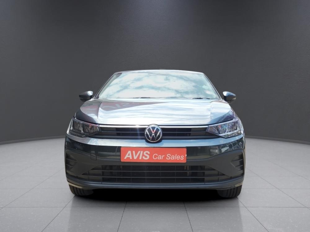 Volkswagen Polo Sedan 1.6 Base