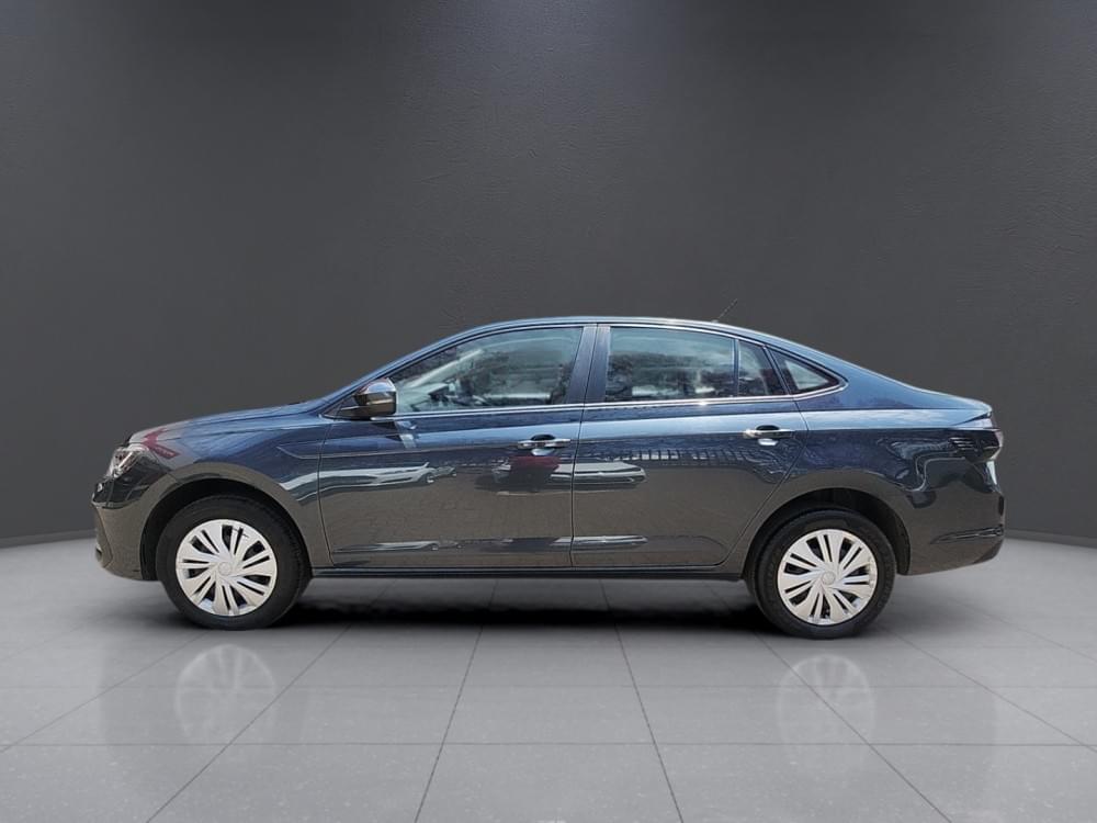 Volkswagen Polo Sedan 1.6 Base