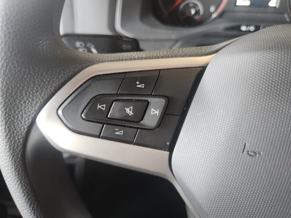 Volkswagen Polo Sedan 1.6 Base