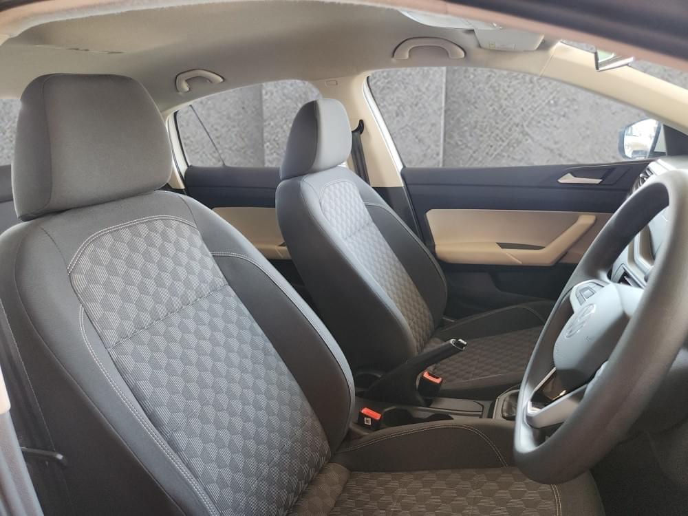 Volkswagen Polo Sedan 1.6 Tiptronic