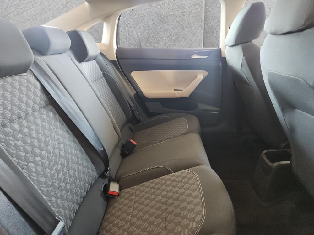 Volkswagen Polo Sedan 1.6 Tiptronic