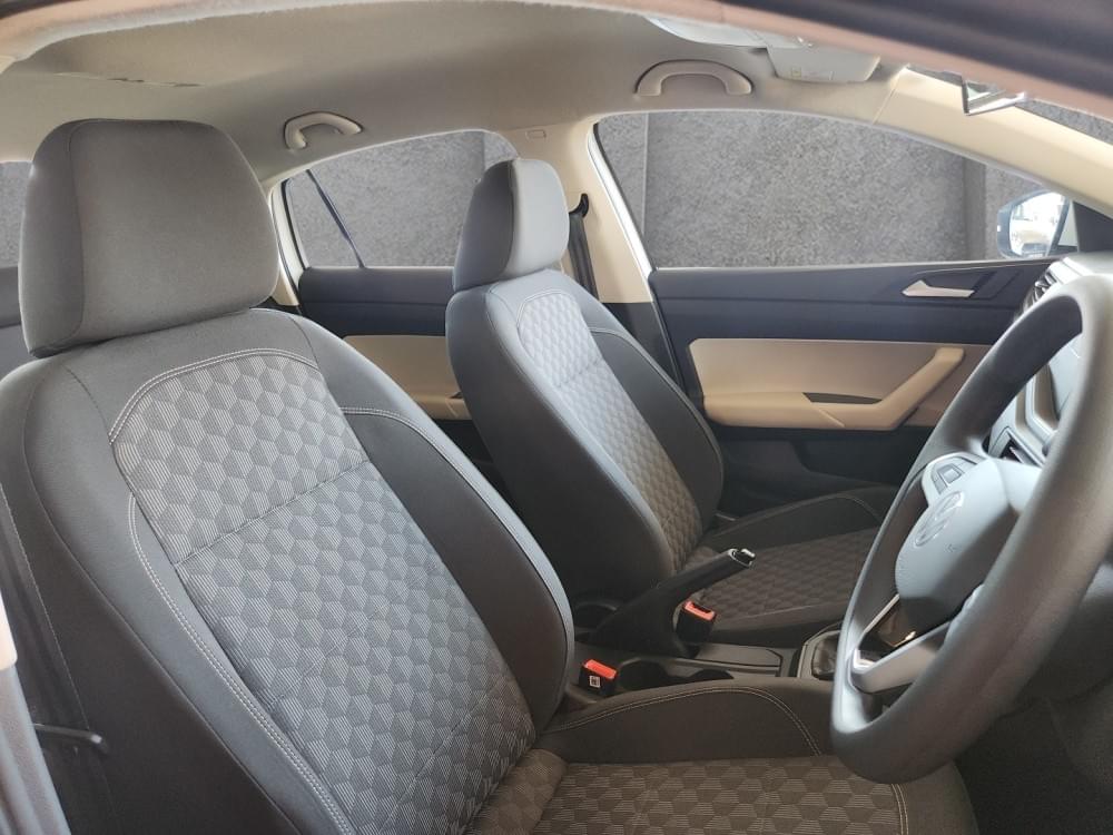 Volkswagen Polo Sedan 1.6 Tiptronic