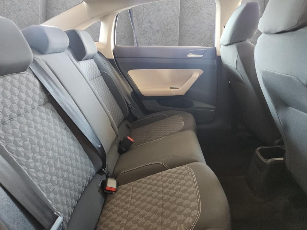 Volkswagen Polo Sedan 1.6 Tiptronic