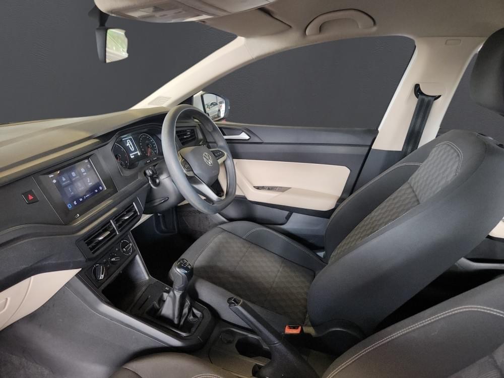 Volkswagen Polo Sedan 1.6 Base