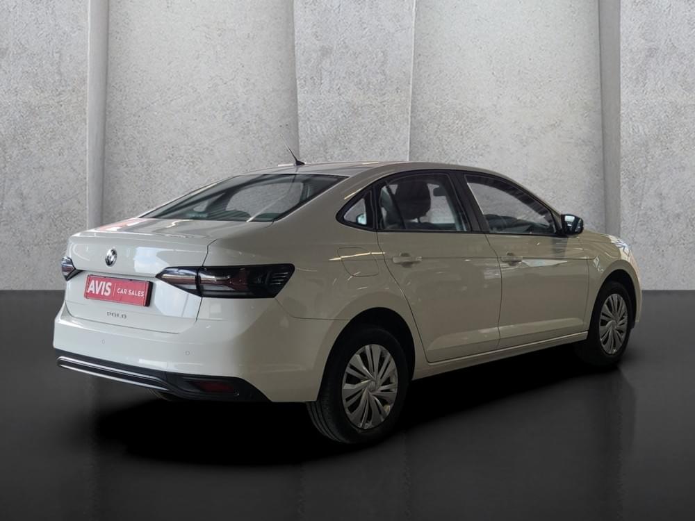 Volkswagen Polo Sedan 1.6 Base