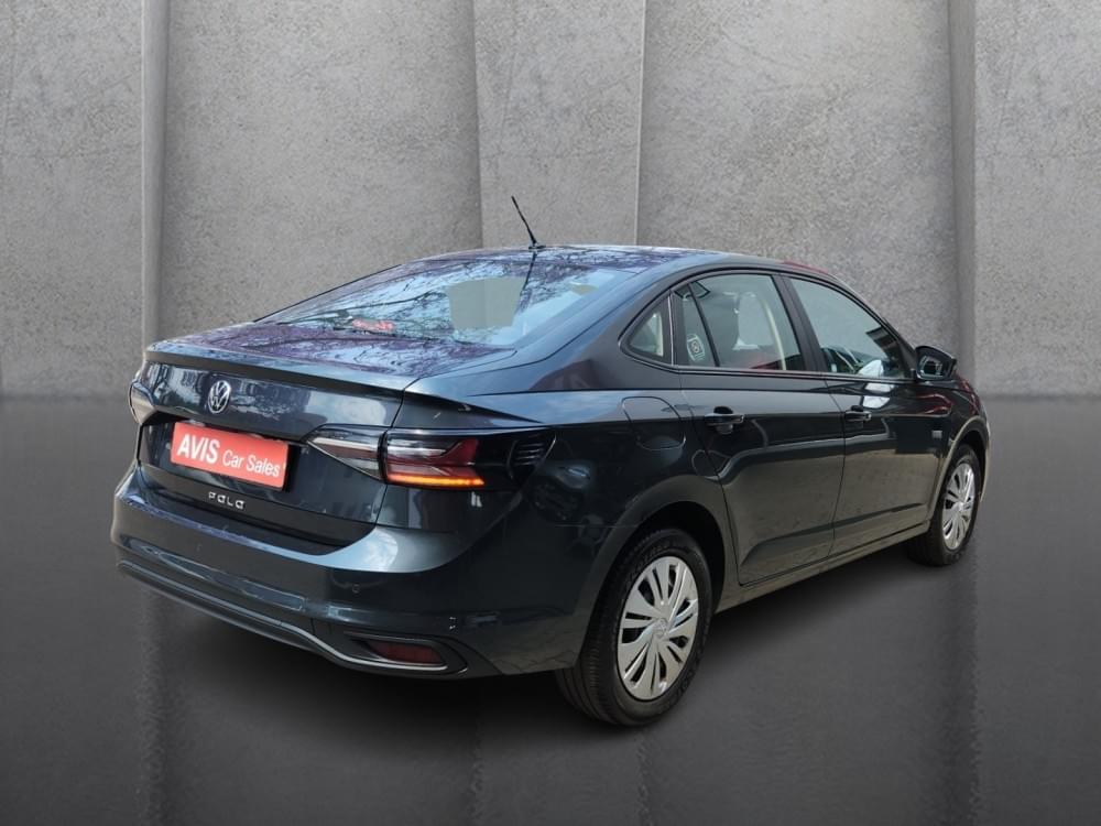 Volkswagen Polo Sedan 1.6 Base