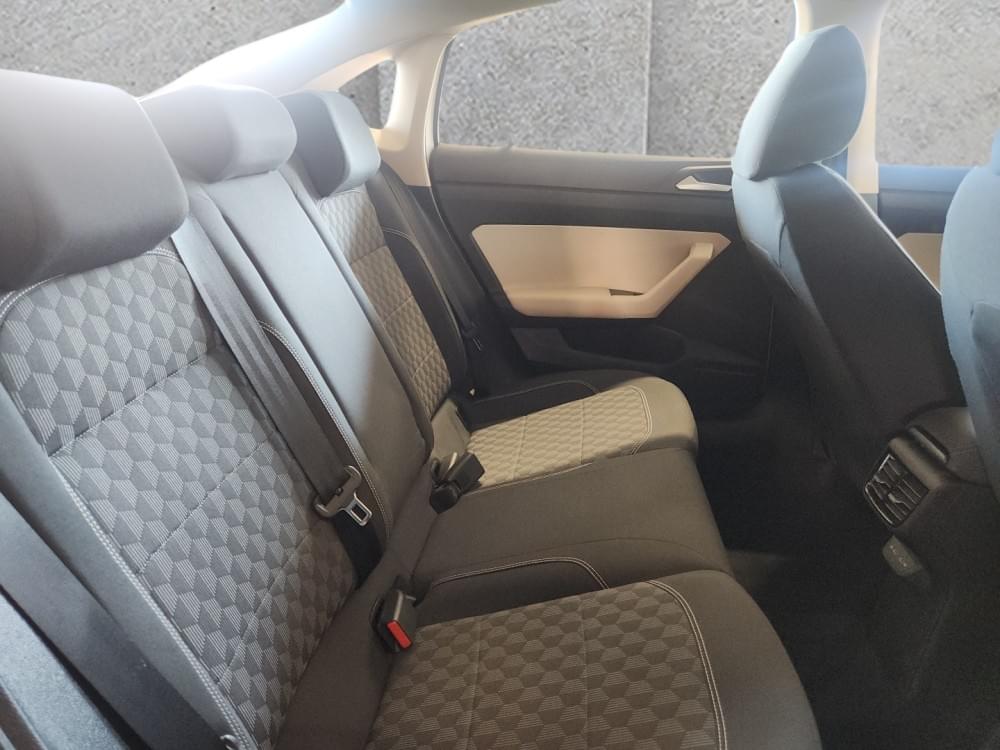 Volkswagen Polo Sedan 1.6 Tiptronic