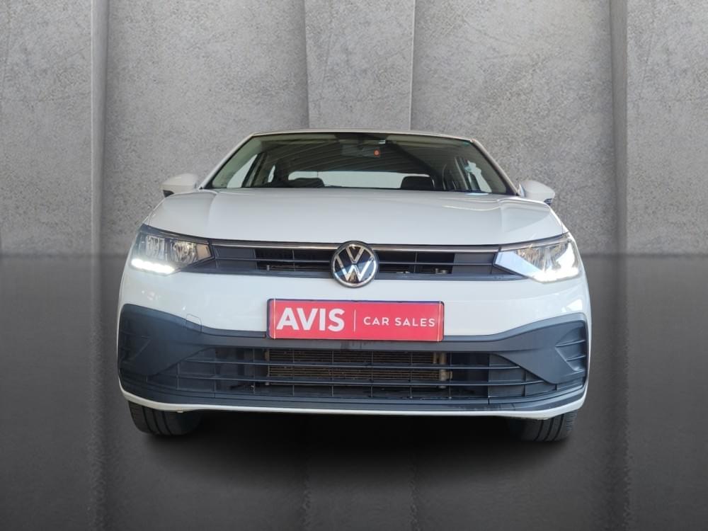 Volkswagen Polo Sedan 1.6 Base