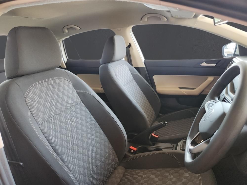 Volkswagen Polo Sedan 1.6 Tiptronic