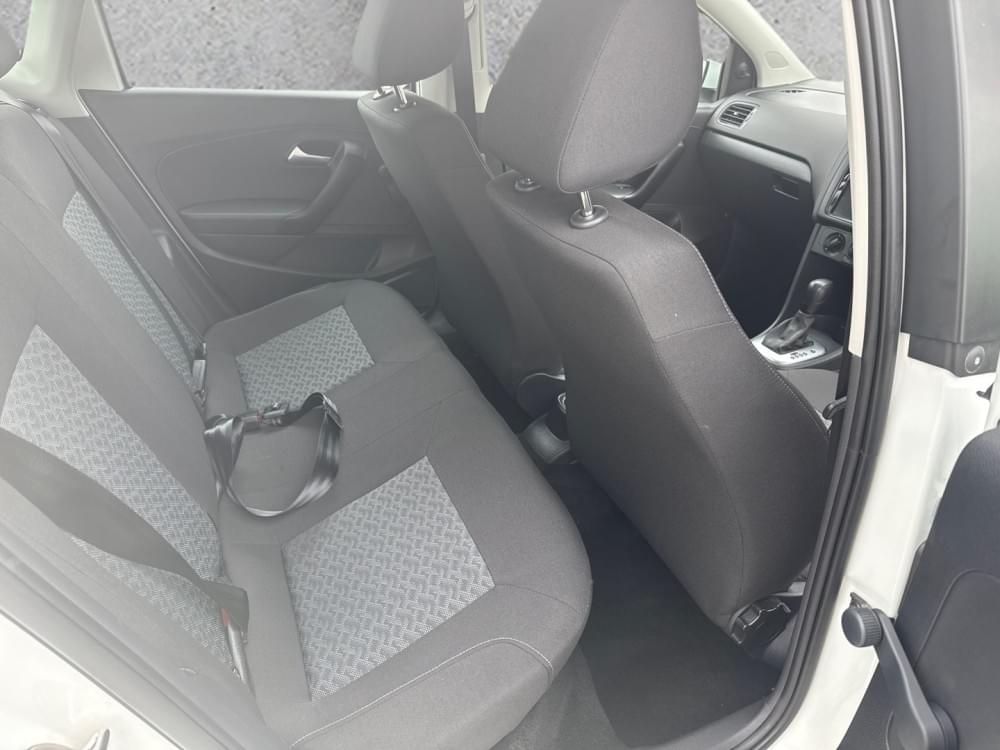 Volkswagen Polo Vivo Hatch 1.6 Life Tipt