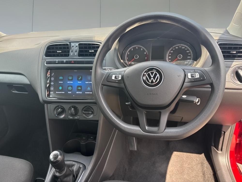 Volkswagen Polo Vivo Hatch 1.4 Trendline