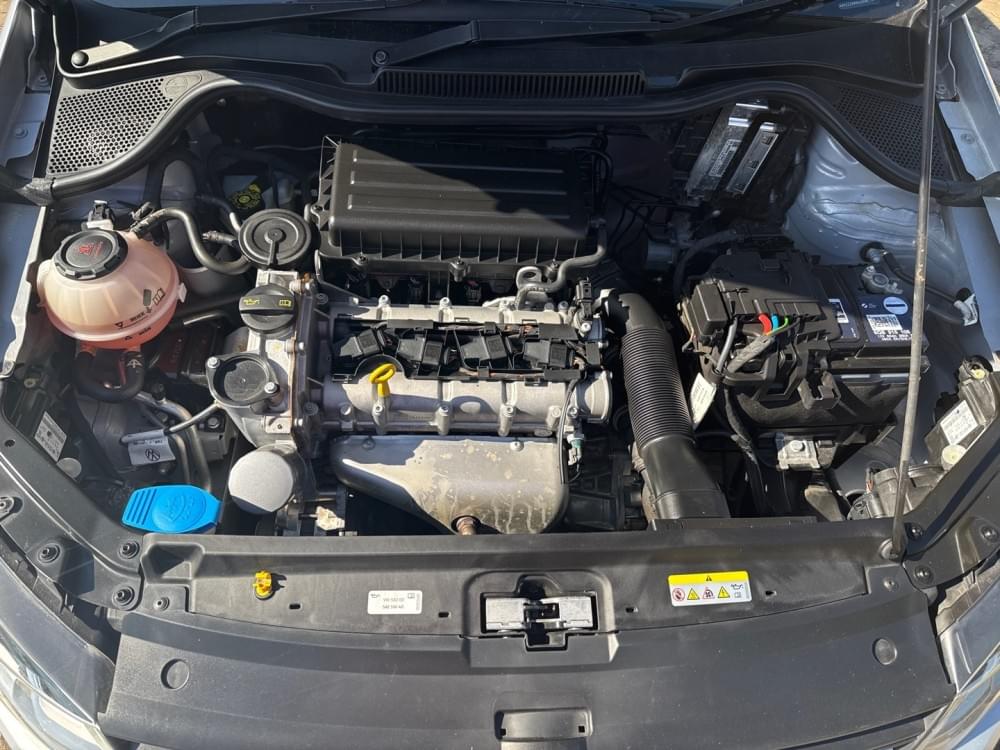 Volkswagen Polo Vivo Hatch 1.6 Life Tipt
