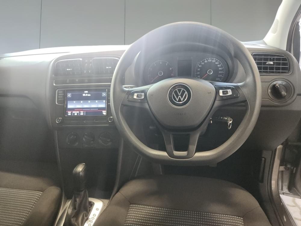 Volkswagen Polo Vivo Hatch 1.6 Life Tipt